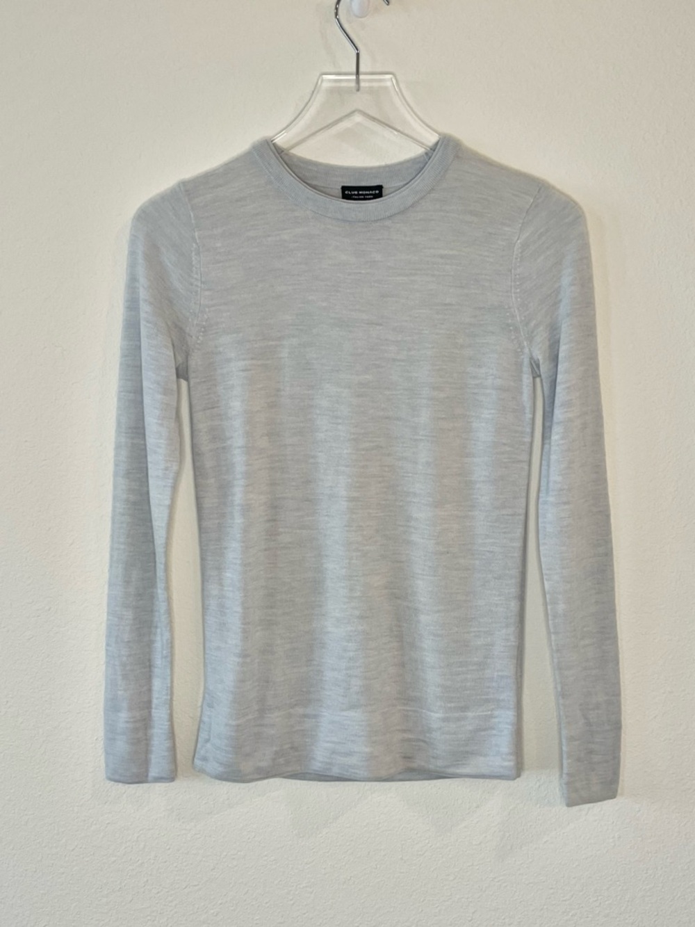 Club Monaco Italian Yarn Pale Blue Gray Crewneck Long Sleeve Knit Top